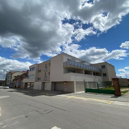 Apartmany Duo トレボン エクステリア 写真